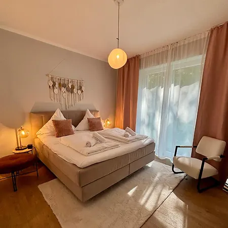 Stilvolles 3 Zi Klinik & Kurpark Terrasse Parkplatz Barrierefrei 아파트
