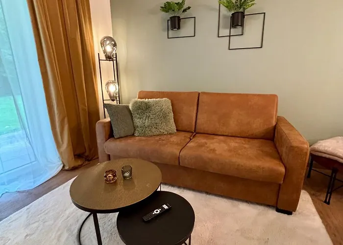 3-zi-wohnung-boxspringbett-kliniknaehe Apartment